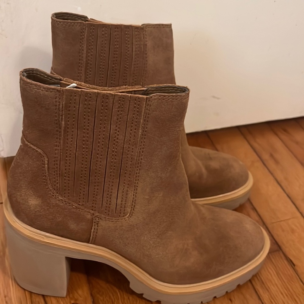 Dolce Vita heeled weather boot